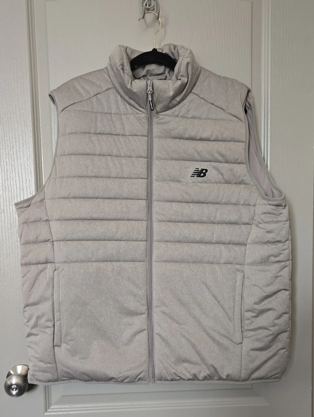 New Balance Men's Light Gray Quilted Vest